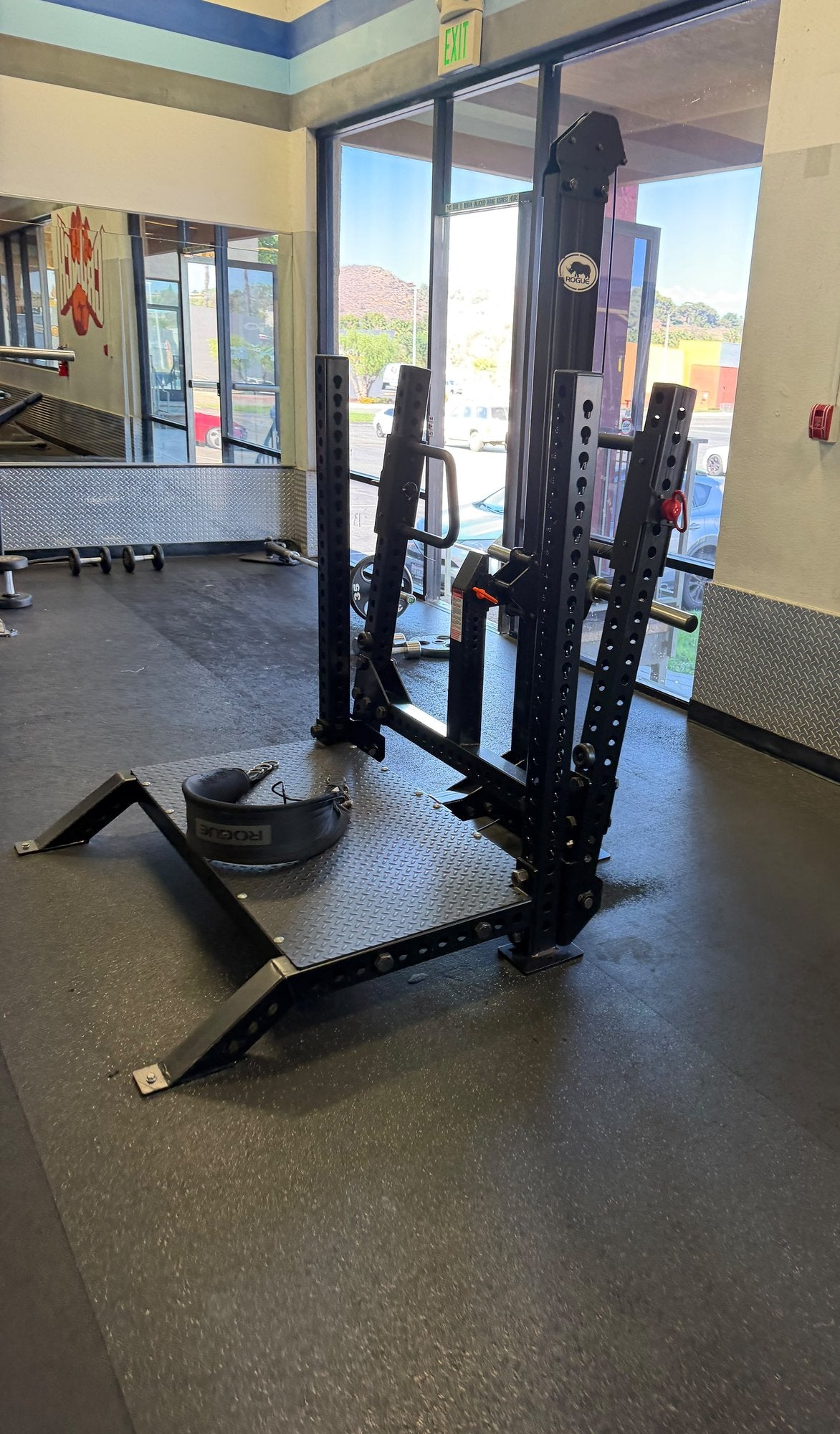 Nautilus power rack with lifting platform – used commercial gym equipment package