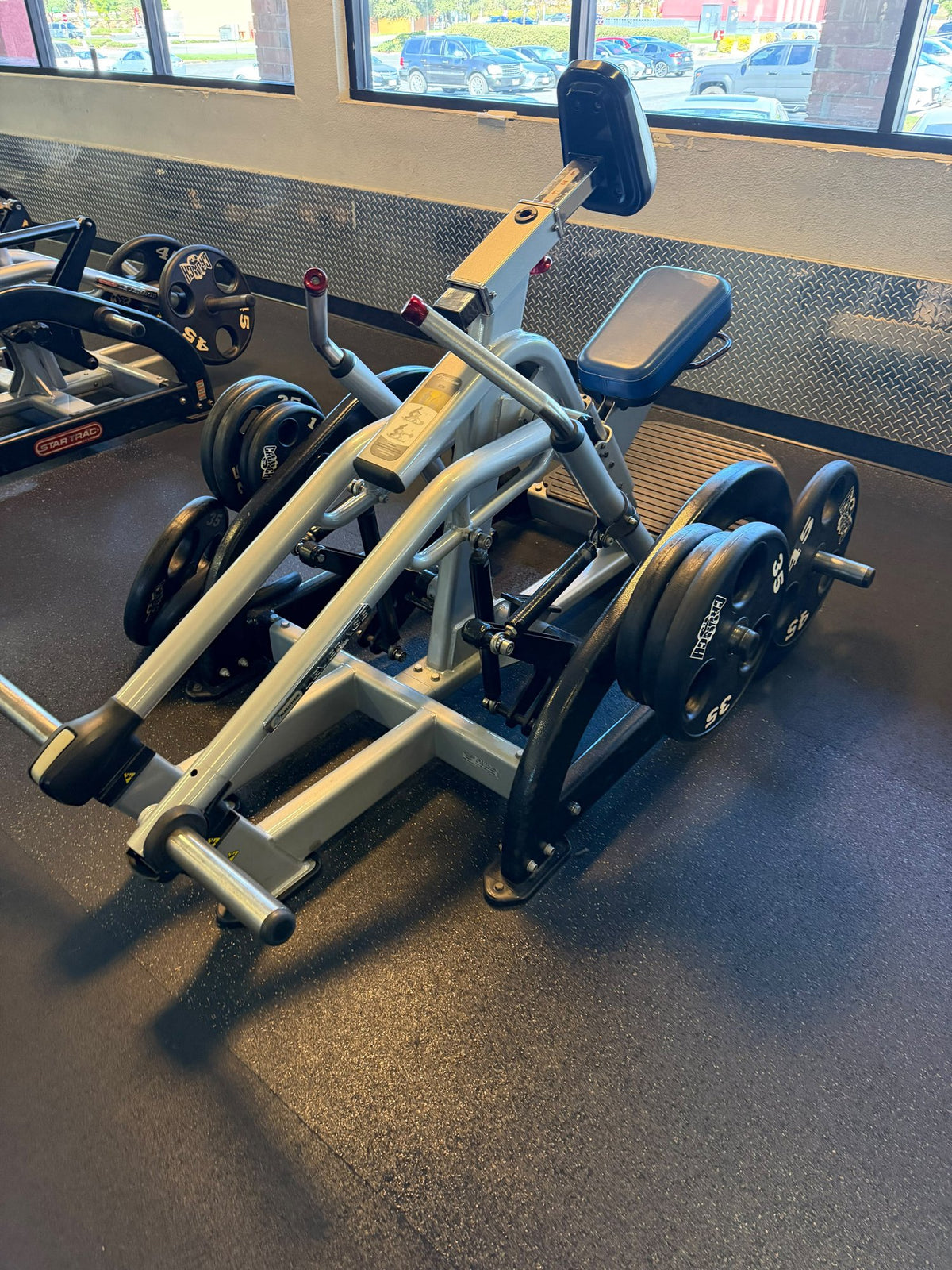 Star Trac Leverage plate-loaded machine – used commercial gym equipment package