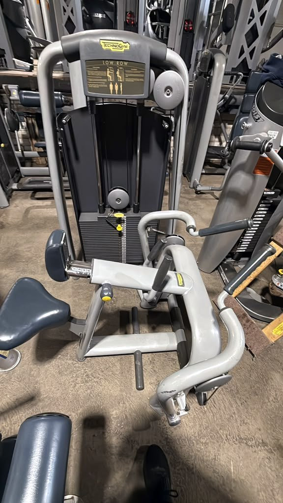 Used Technogym selectorized strength machine – 23-piece commercial strength package MWP1