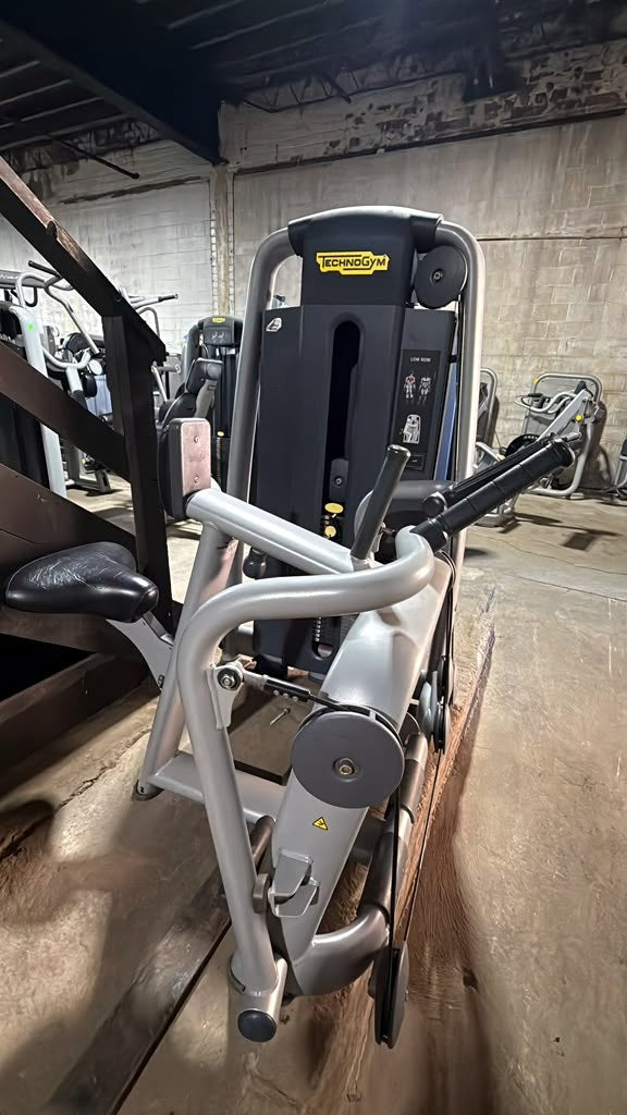 Used Technogym selectorized strength machine – 23-piece commercial strength package MWP1