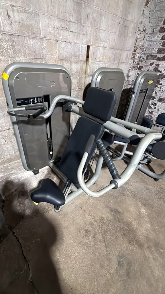 Used Technogym selectorized strength machine – 23-piece commercial strength package MWP1